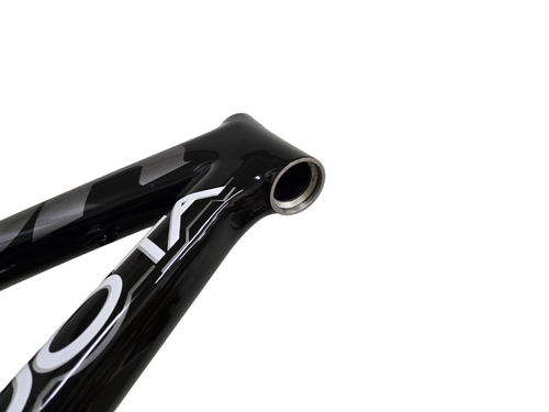 Kuota KOR 27.5''' Carbon MTB Frame Medium 18'' TT Tapered HT 9mm QR Black retro - Picture 9 of 16