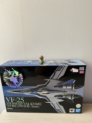 Bandai  F VF-25 MESSIAH VALKYRIE WORLDWIDE Anniversary (RARE)