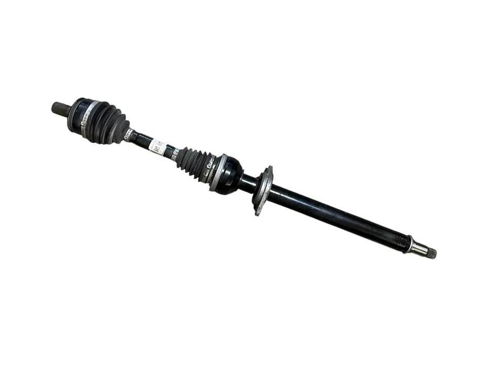 Infiniti QX30 2017-2019 AWD eje del lado del pasajero delantero derecho 2908 Foto 2 de 4