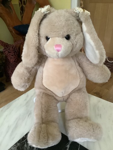 Build a Bear Vanilla Fudge Bunny Rabbit "Immaculate Condition" includes ear bows - Picture 7 of 24