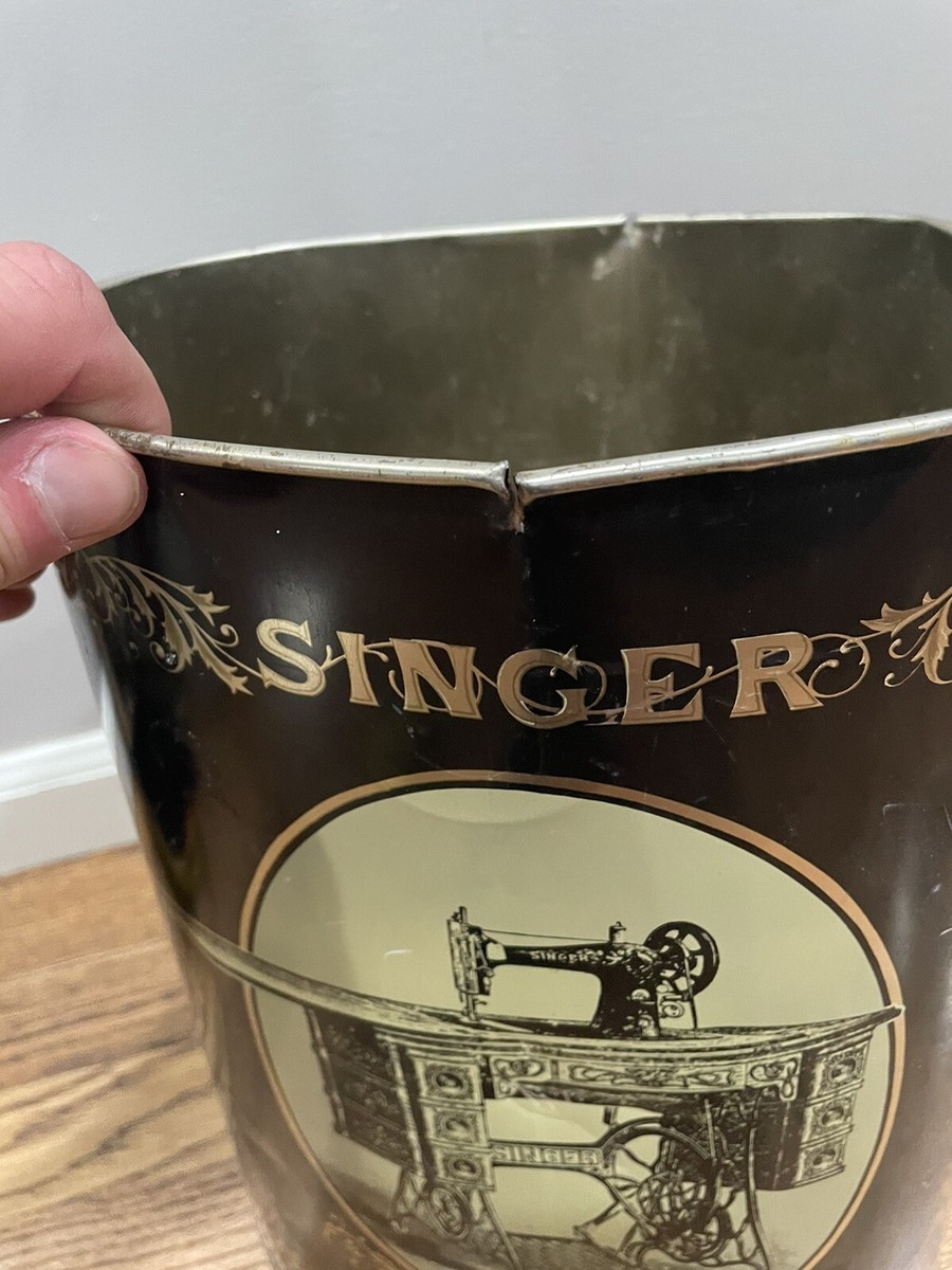 Vintage Cheinco Singer Sewing Machine 13