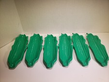 VINTAGE Green Hard Plastic Corn on the Cob Trays Holders Dishes - Set of 6