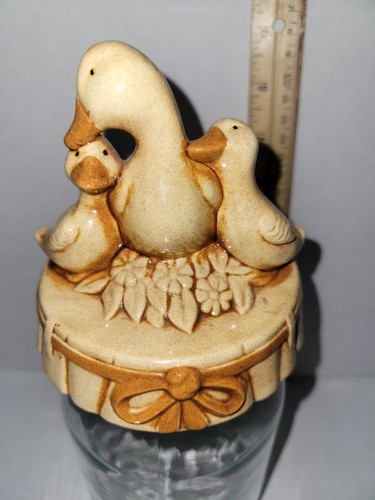 Vintage Glass Jar Ceramic Topper , Lid Cover ,Mamma And Baby Ducks - Picture 3 of 5