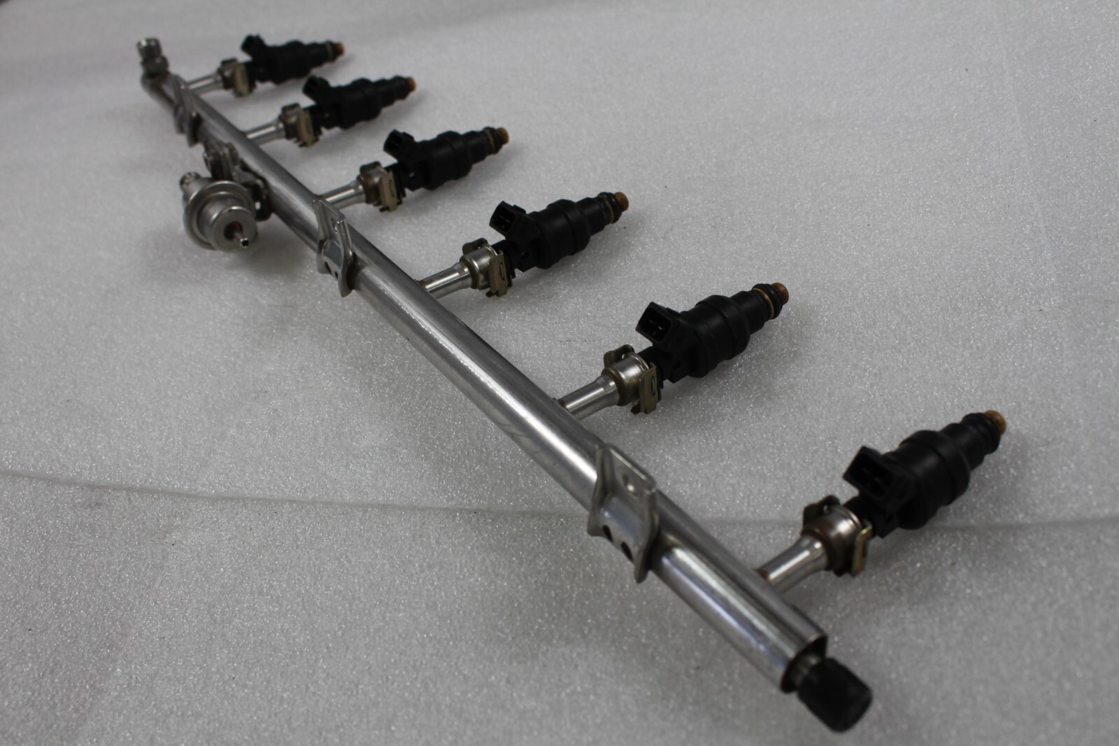Ferrari 456 M, RH, Right, Fuel Rail, W/ Injectors, Used, P/N 173751