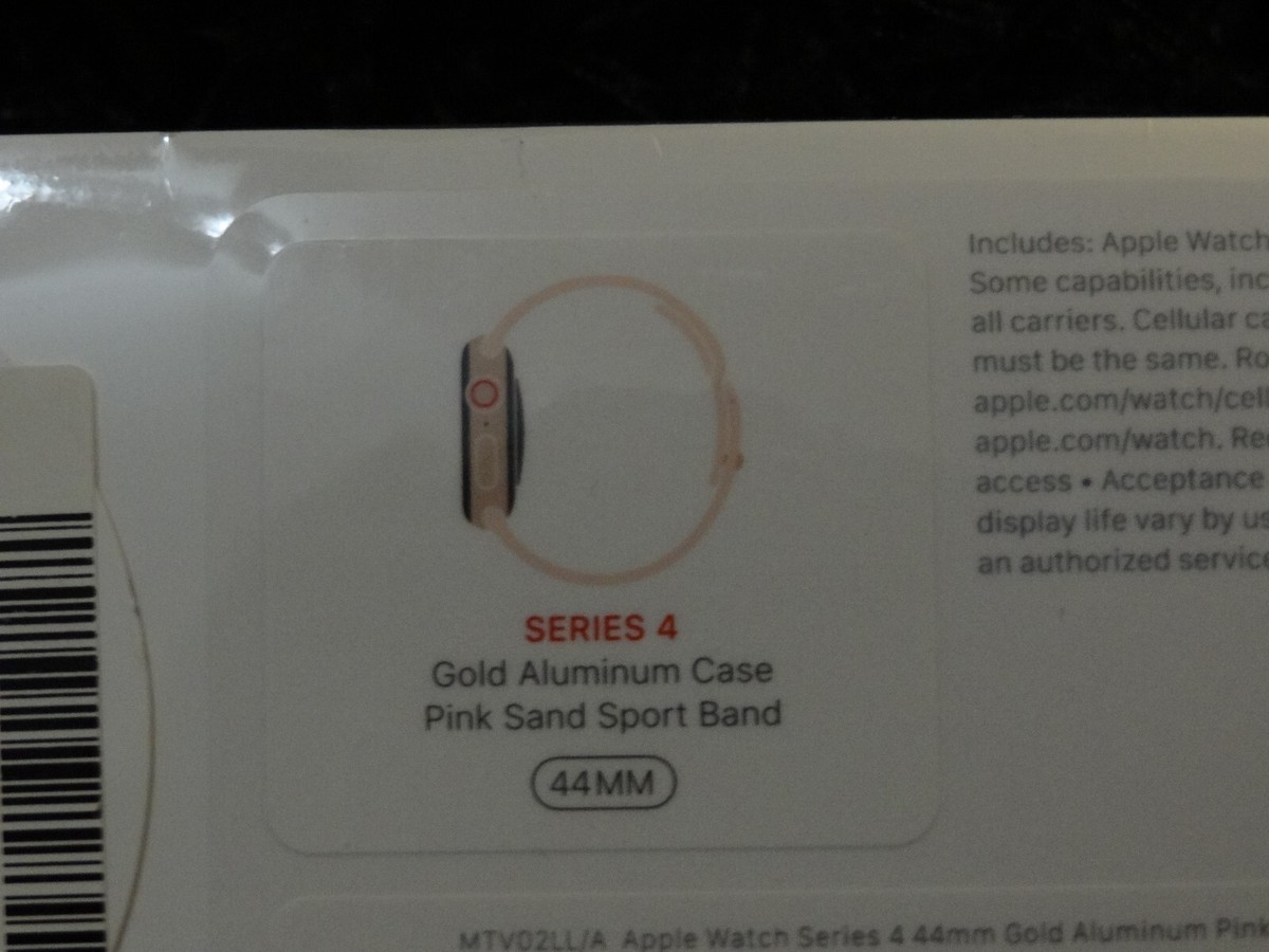 Apple Watch Series 44 mm Gold Aluminum Case with Pink Sand Sport