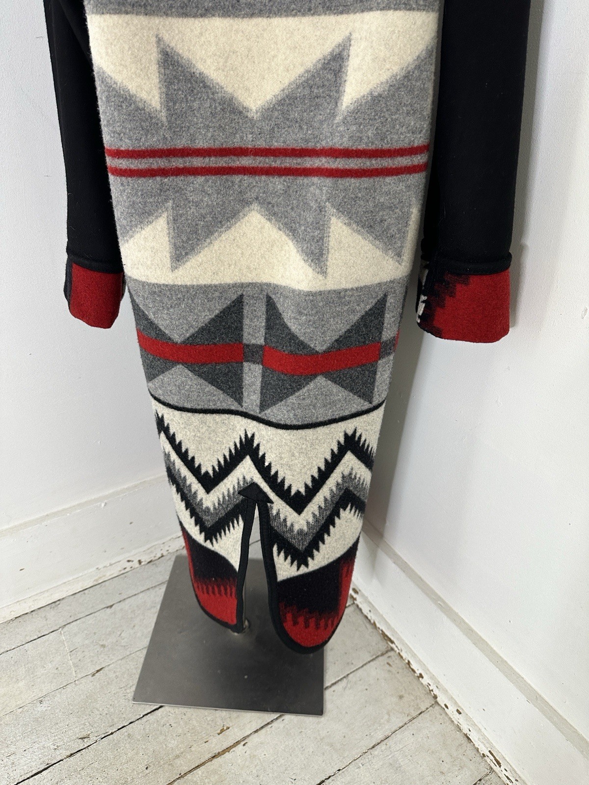 Vintage Reversible Pendleton? Native Pattern Conc… - image 11