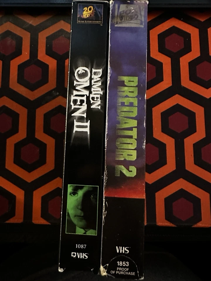 Horror VHS Tape Set! The Omen 2 & The Predator 2 Foto 3 de 4