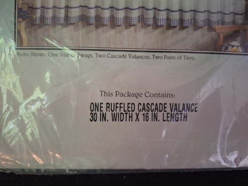 Green Gingham Cascade Valance 60" width x 16" Length New - Picture 10 of 12