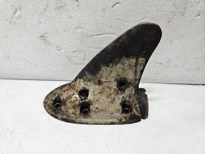 OEM Johnson Evinrude Lower half gearcase Skeg Fin 305088 Freshwater