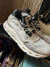 On Cloudnova Women  s Athletic Sneakers White/Gray/Black US 8.5 EU 39.5