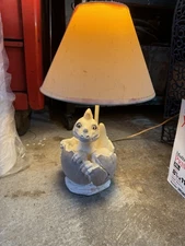 Dinosaur Egg Lamp Baby Hatching Ceramic Table Top Children's Nursery Nite Light