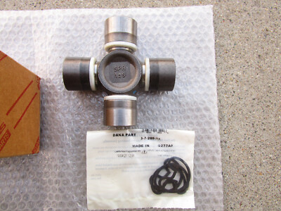 ユニバーサルシャフト　Tundra J90024 ユニバーサルシャフト Tundra J90024 07-21 Toyota Tundra King