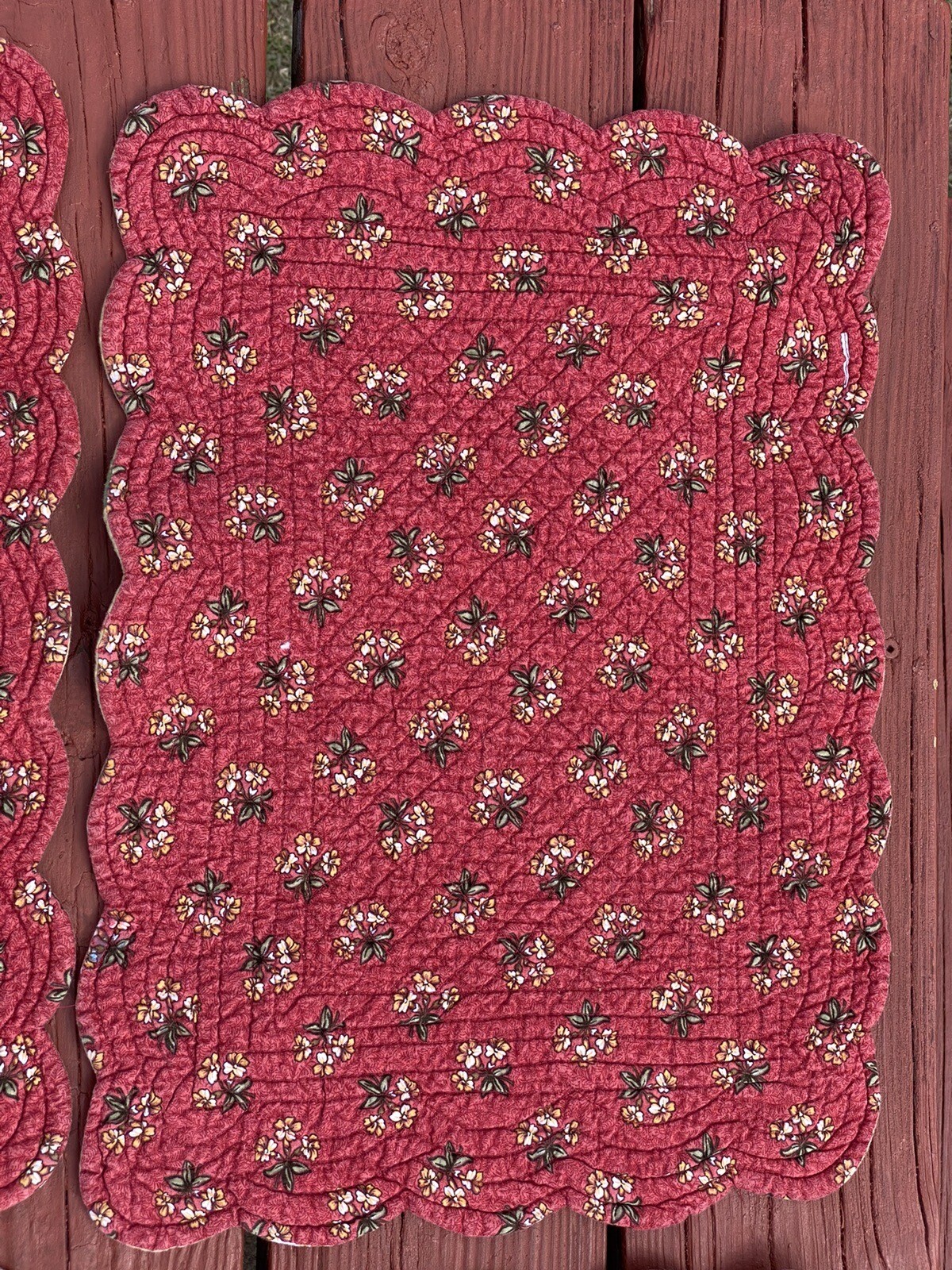 4pc Quilted Scalloped Placemats Cotton Floral Gold Multicolor