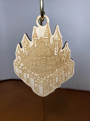 Hogwarts Wooden Ornament, The Wizarding Trunk, RARE, Harry Potter Handcrafted HP