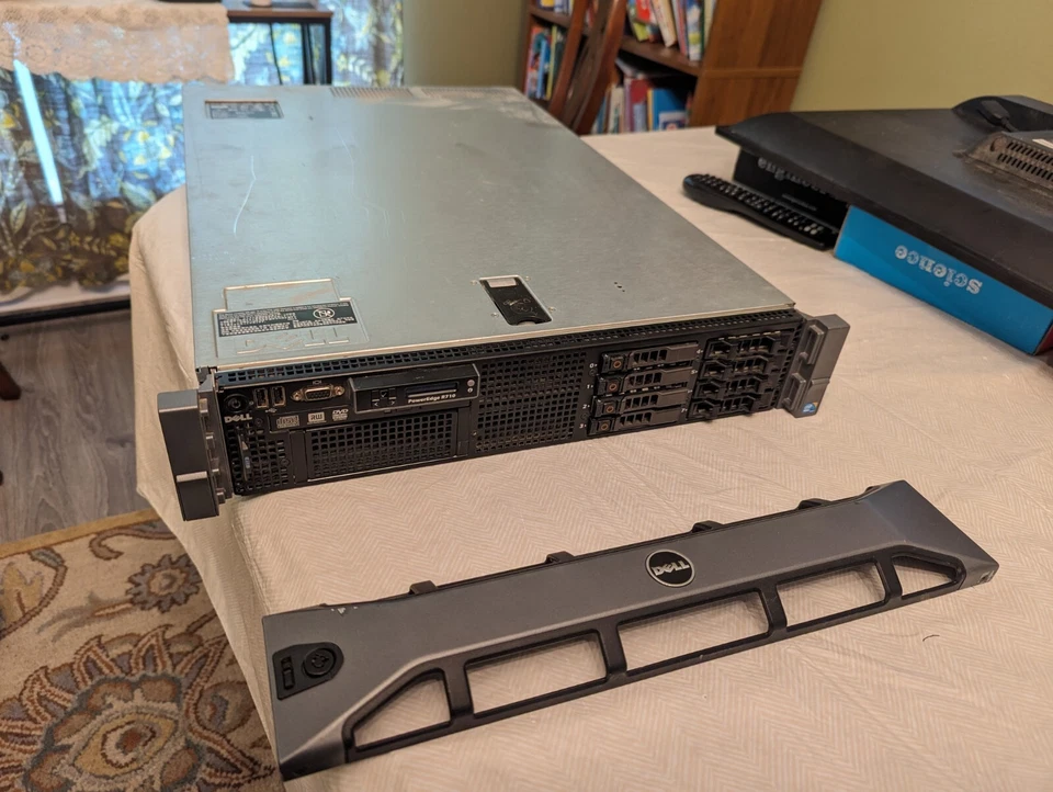 Servidor en rack Dell R710 PowerEdge Foto 2 de 4