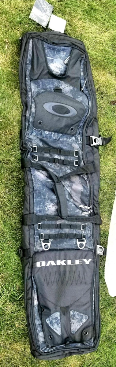 美品　オークリー　スキー　スノーボードケース OAKLEY（オークリー） ゴーグル OAKLEY GOGGLE スノーゴーグル ケース