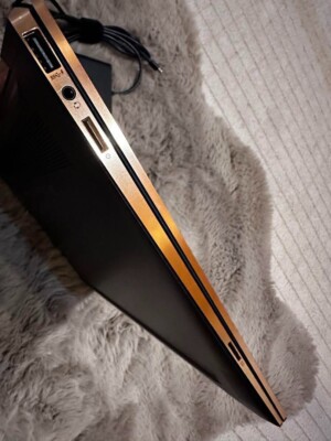 HP Spectre x360 Convertible 13-ac0xx Intel Core i7 8550U HP Spectre x360 Convertible 13-ac0xx Intel Core i7 8550U