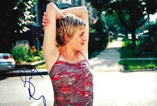 Greta Gerwig autograph signed 20x30 cm picture