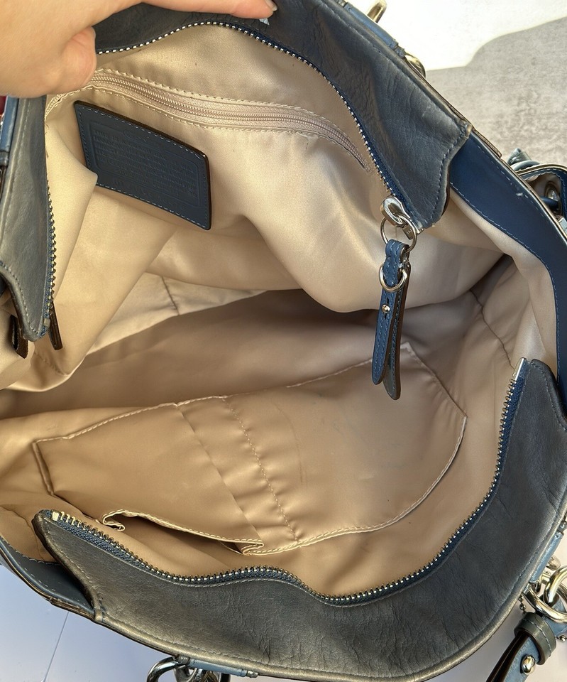 NWT COLETTE LARGE PEBBLED LEATHER STRIPE TOTE SHOULDER BAG 16476 BLUE