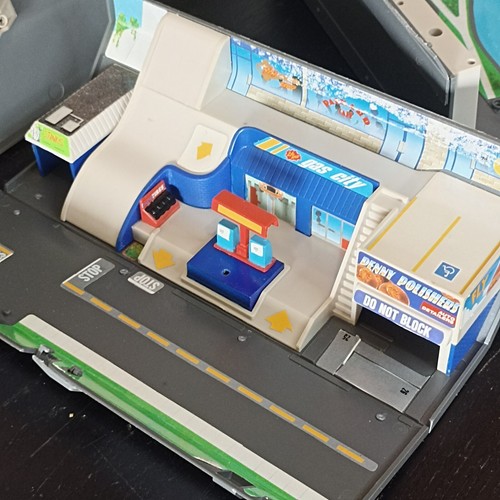 La Città Delle Micro Machines GiG Galoob 1988 Playset Not Complete Damaged - Imagen 16 de 20