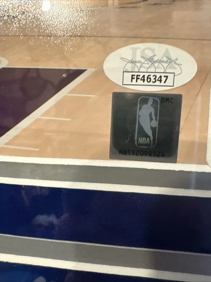 Luka Doncic Dallas Mavericks 11X14 Framed Autographed Photo - Image 2 of 2