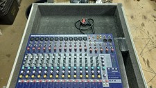 Soundcraft EFX12 12-Channel Lexicon Effect Mixer.including Flightcase