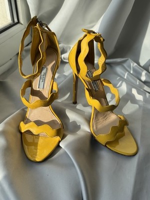 PRADA Scalloped Sandals 38