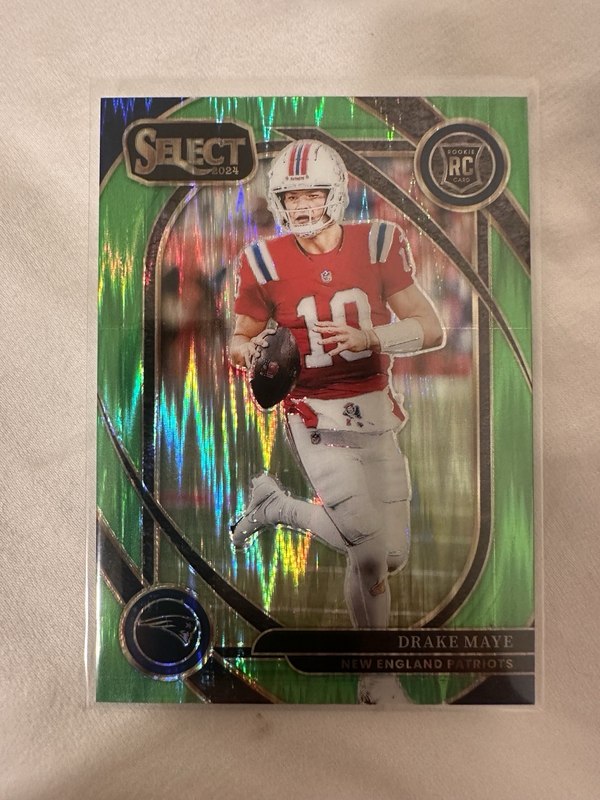 2024 Panini Select - Club Level Drake Maye #218 Neon Green Shock Prizm /499 (RC)