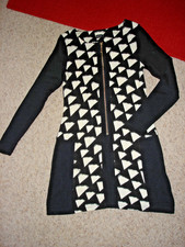 NWOT Fantazia Black/ White Geo Print Long Sleeve Sweater Knit Dress Size S NEW