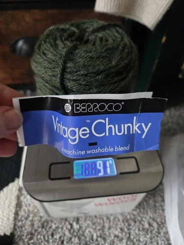 Berroco Vintage Chunky Yarn forest green wool/nylon/acrylic mix 91g image 5