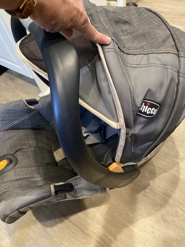 Chicco Asiento Coche Toldo SOPORTE ARCO Pieza de Repuesto Llave Ajuste 30 Foto 4 de 4