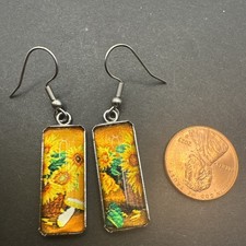 Dangle Drop Silver Tone Sunflower 1.75  Earrings New 