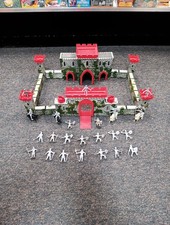 Vtg Louis Marx Tin Lithograph Medieval Castle Fort Playset Knights Horses  More