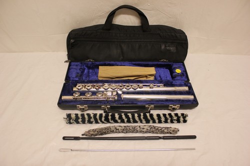 EMERSON EF6 "Traditional" Sterling Silver Flute in Case D3