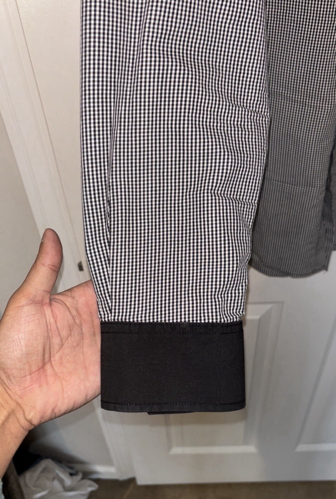 Picture 4 of 5