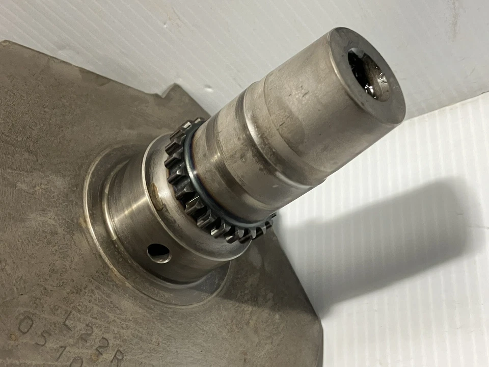 2006 Suzuki Boulevard M50 Crankshaft (OEM) Foto 2 de 4