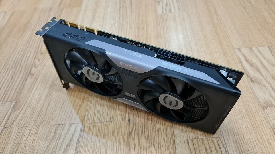 EVGA SC GeForce GTX 760 GPU 2GB Graphics Video Gaming Card, ACX Active Cooling - Image 3 of 4