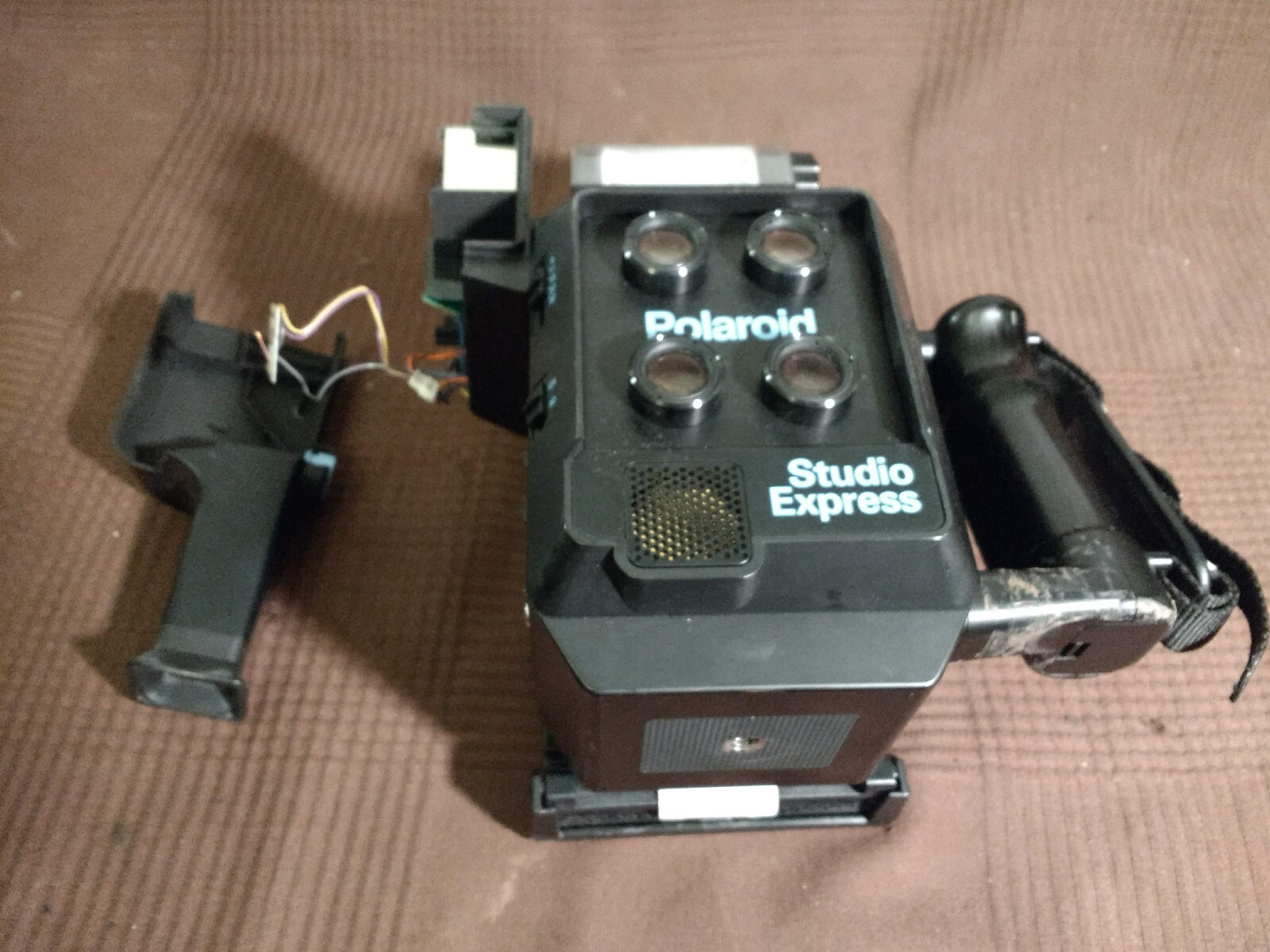 POLAROID Studio Express 403 Passbildkamera (gebrochen)