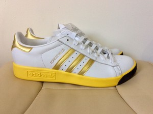 adidas sneakers kylie jenner