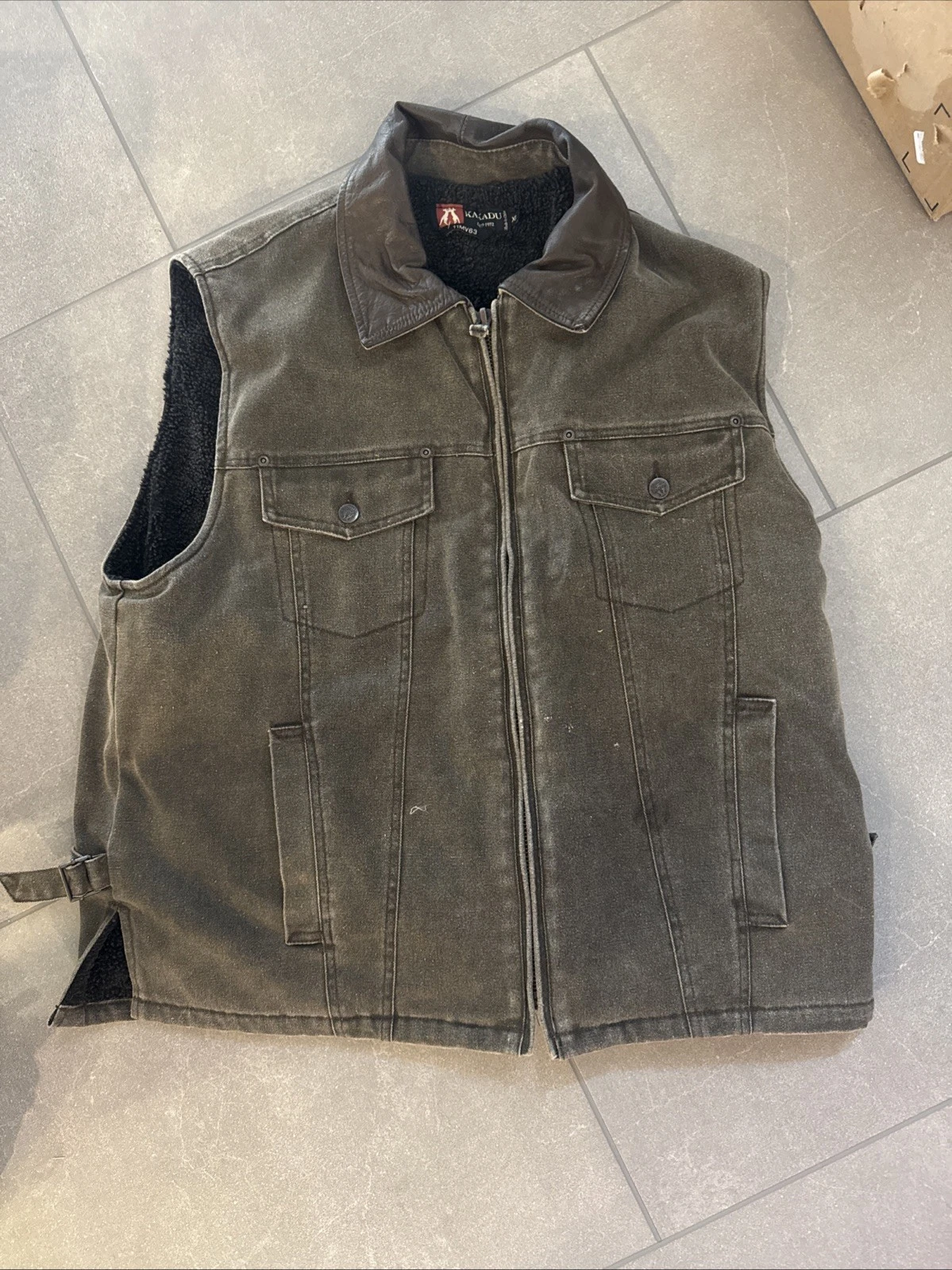 Kakadu C11MV03 Men’s Gray /Black Vest Conceal Carry Sz XL