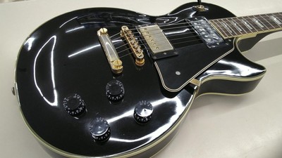 EPIPHONE LES PAUL CUSTOM Used Maplebody Mahoganyneck Ebonyfingerboard w/Softcase