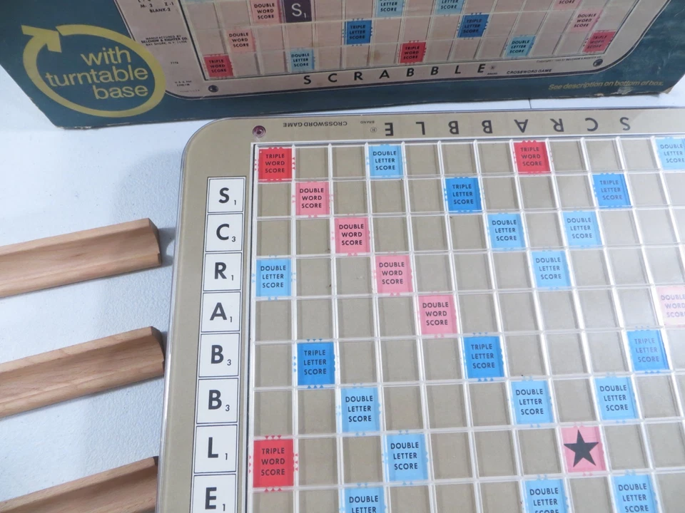 Scrabble Crossword Game 1982 Deluxe Edition W/ Turntable Base Complete No Manual - Image 4 of 4