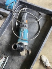 Makita 9227c Buffer Polisher Corded Electric 120v 7in 180mm Disc Blue Black