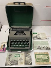 1953 ROYAL Quiet De Luxe Portable Manual Vintage Typewriter with Case Green 1950 thumbnail