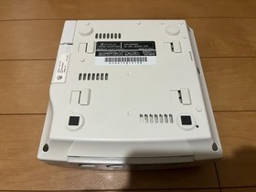 Sega Dreamcast Console Bundle HKT-3000 Japanese Version + 2 Games 1021