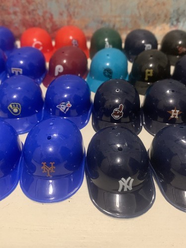 Lot Laich Mini MLB Major League Baseball Plastic Batting Helmets Mets Yankees 2” - Picture 4 of 12