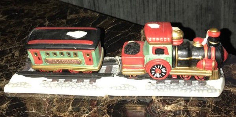 lemax christmas village train set