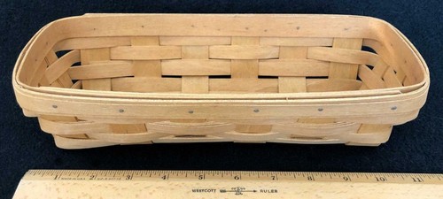 LONGABERGER Cracker Basket Dated 2006 - No Liner - Picture 2 of 3