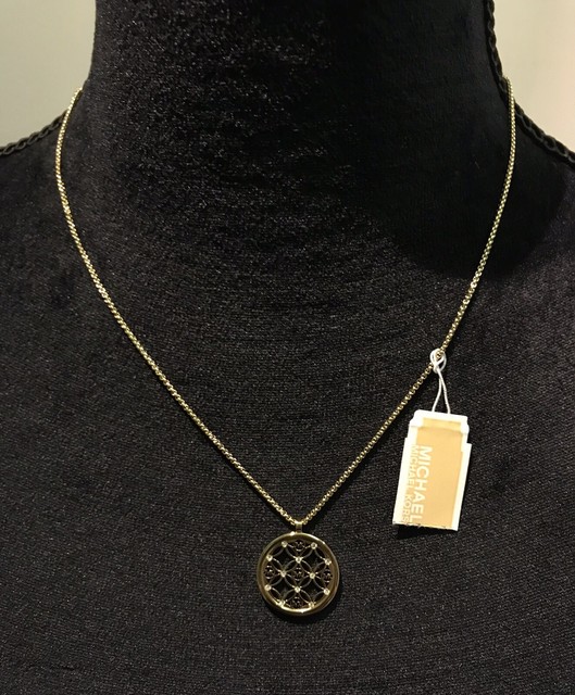 michael kors disc pendant