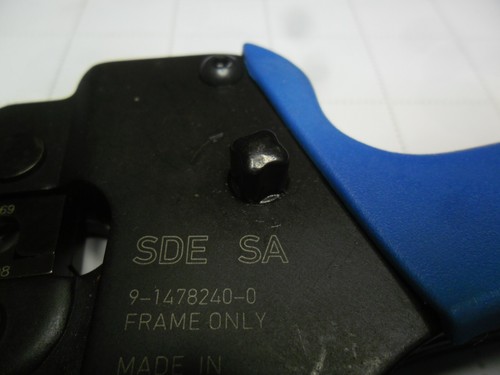 TE 9-1478240-0 With Die 91909-1 Prem SDE DIE, BNC COAXICON (Excellent Condition) - Picture 6 of 13